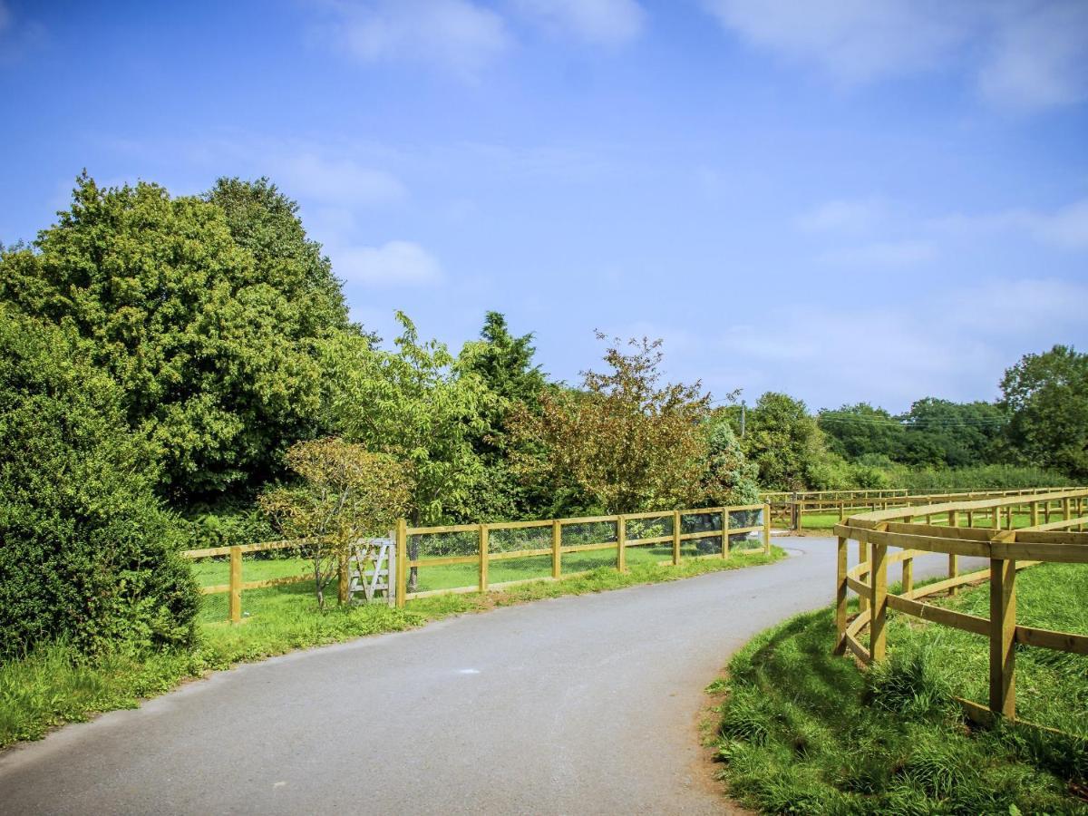 فيلا The Forge Winscombe المظهر الخارجي الصورة